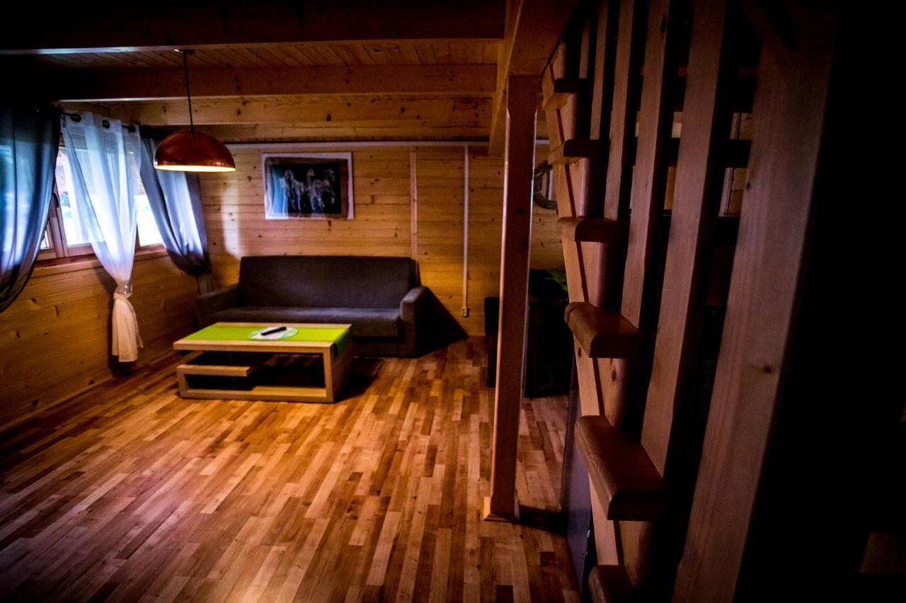Villa Zastan เมียนซีวอเจีย ภายนอก รูปภาพ